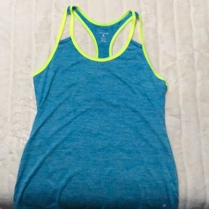 Workout tank top